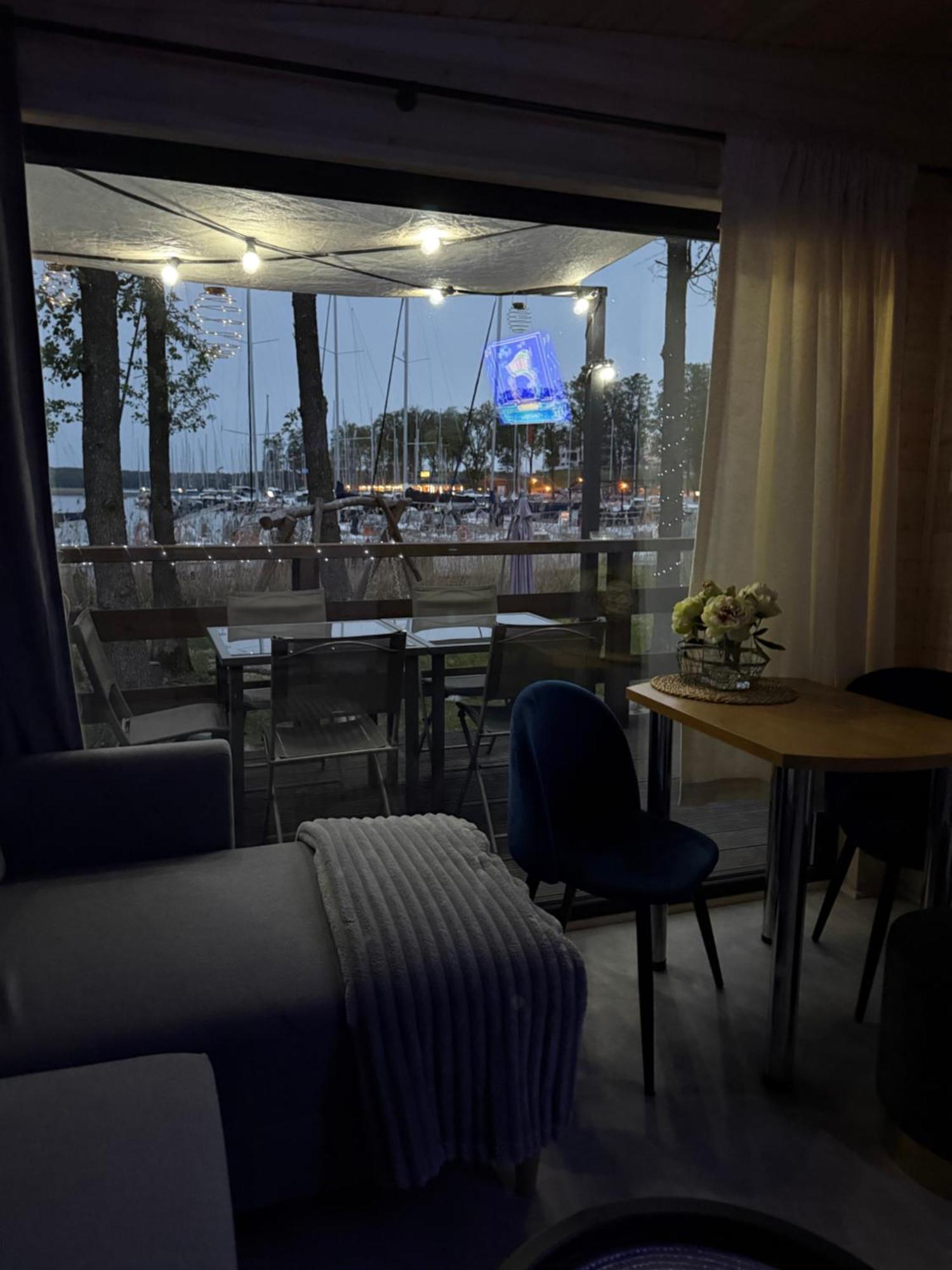 Xoxo Lake House Gizycko Exterior photo