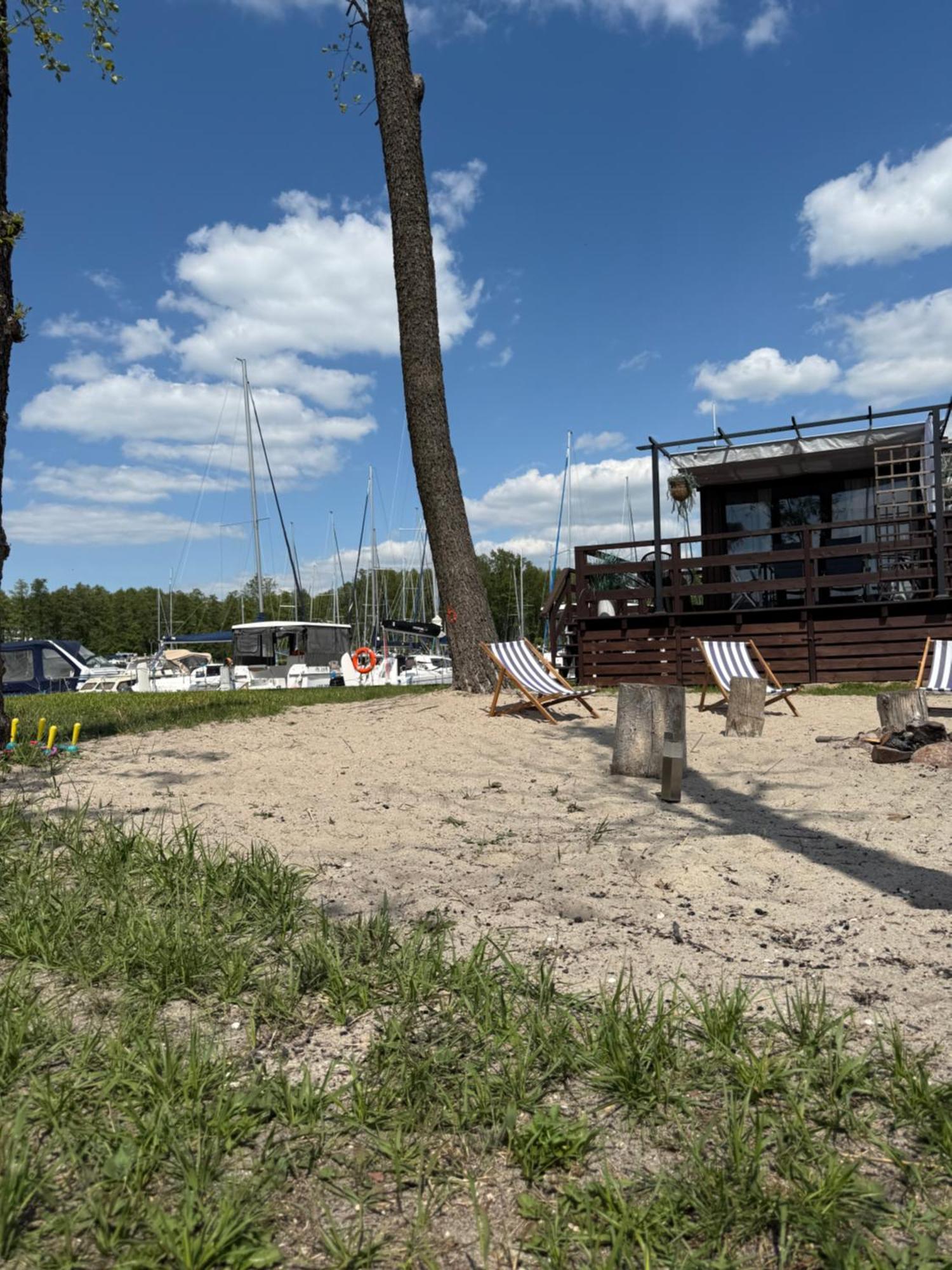 Xoxo Lake House Gizycko Exterior photo