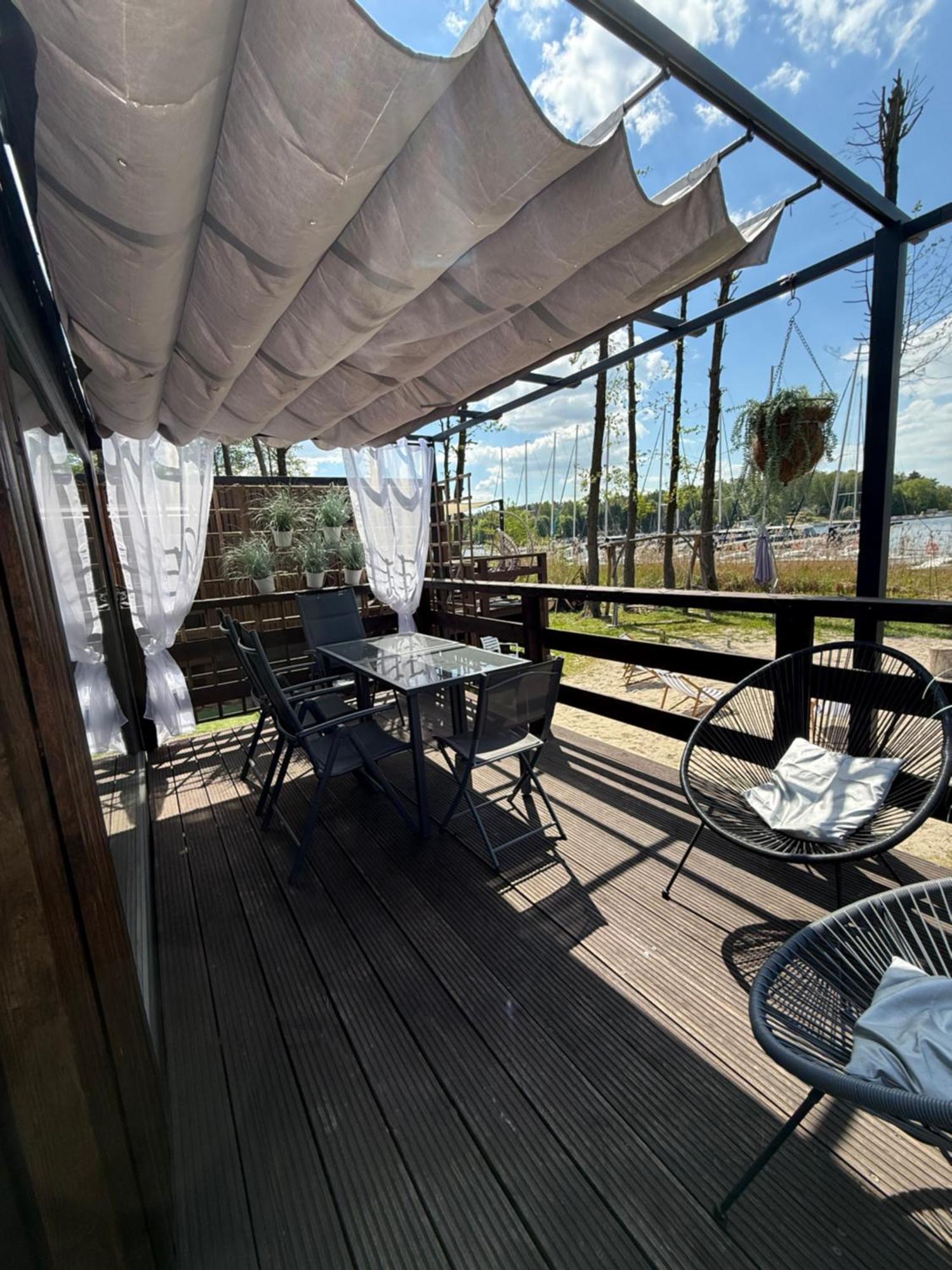 Xoxo Lake House Gizycko Exterior photo